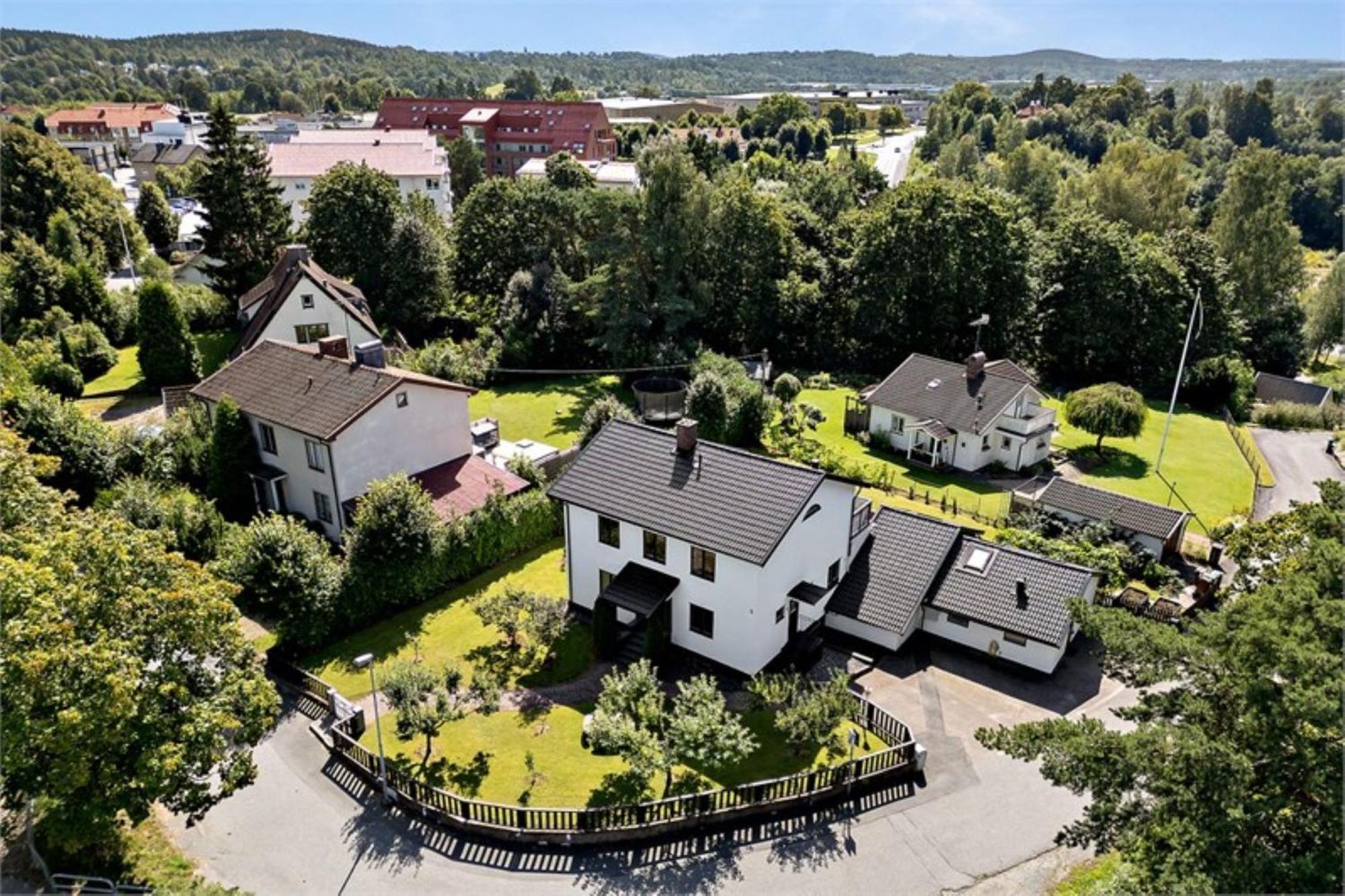 Kinna Central Town Villa Экстерьер фото